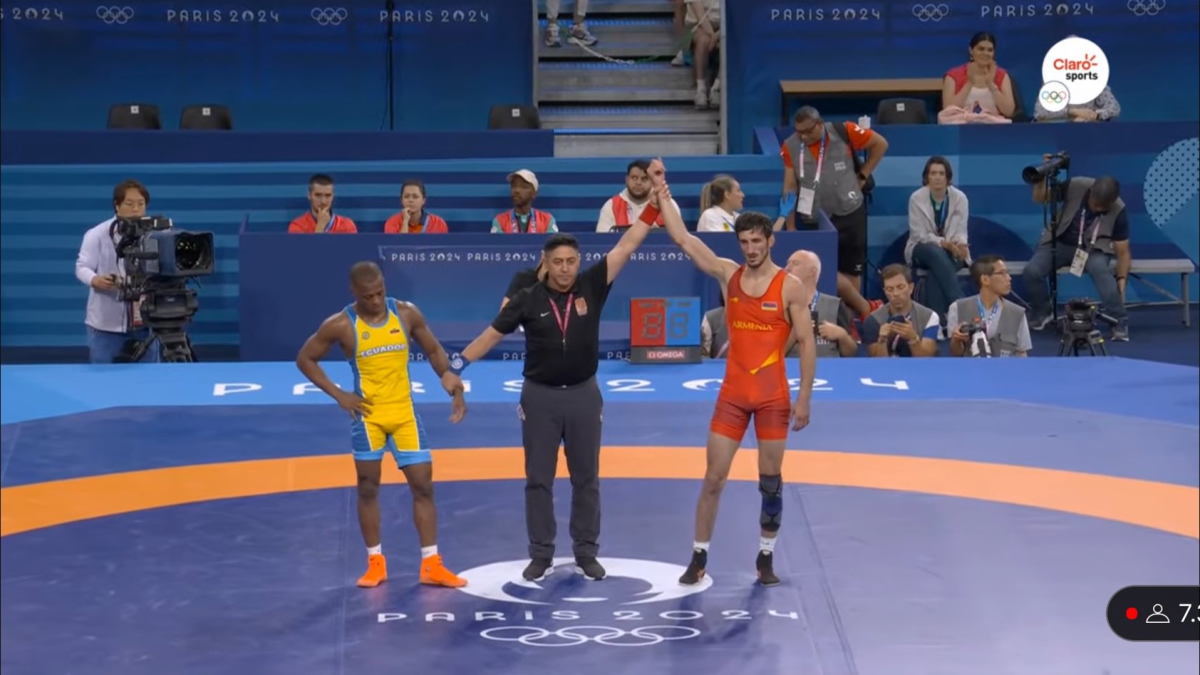 El luchador ecuatoriano Andrés Montaño cayó en los octavos de final en París 2024