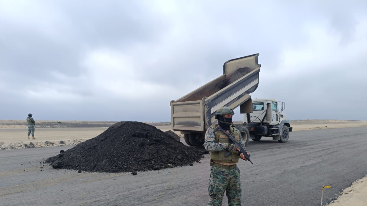 Operación. Miembros de las Fuerzas Armadas, en Santa Elena.