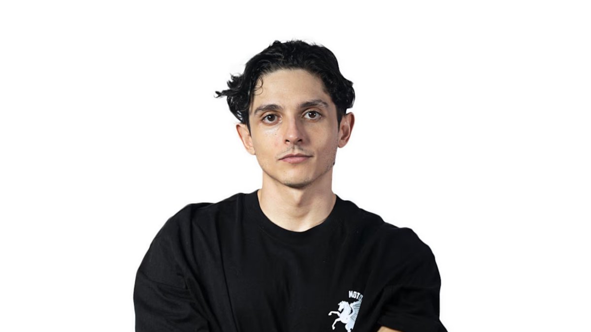 Sebastián Perdomo, aka Romani.