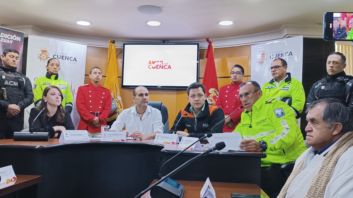 Cifras y detalles en torno al feriado fueron anunciados por autoridades, en Cuenca.