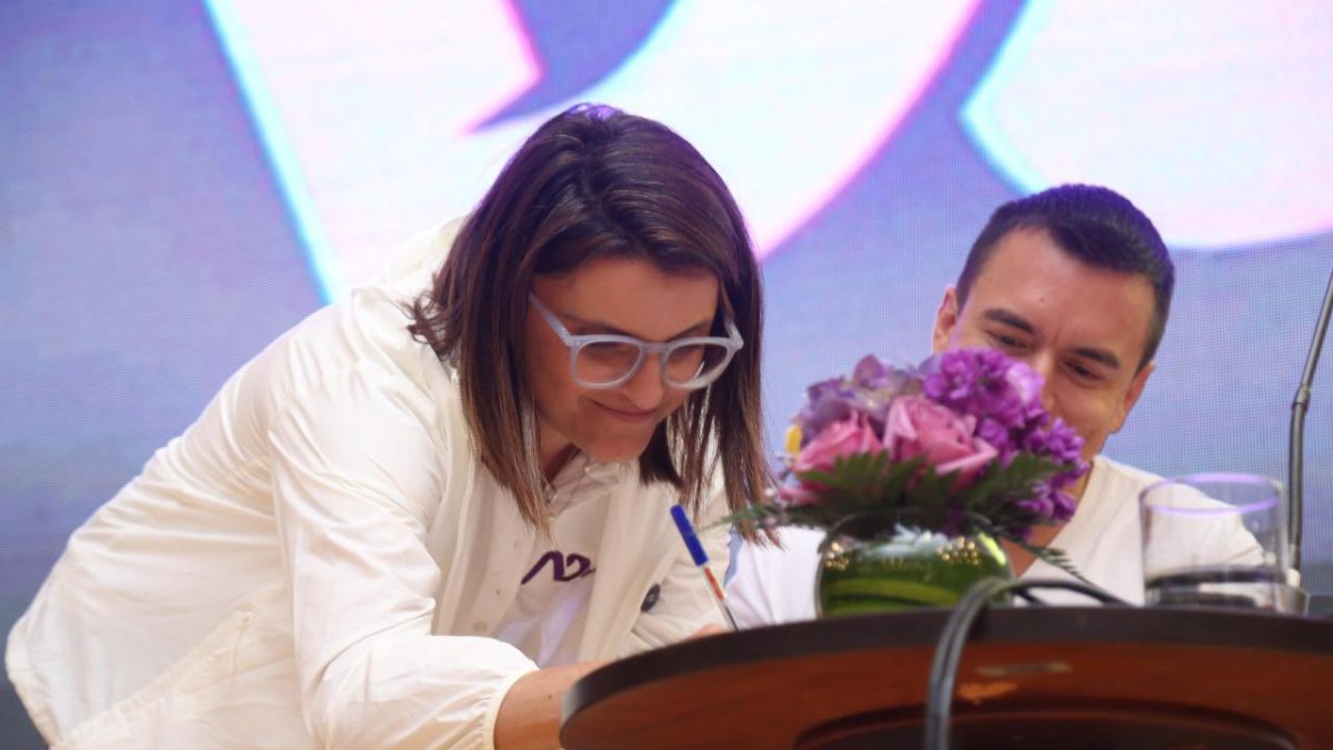 Pinto podría convertirse en la vicepresidenta del gobierno de Noboa; sucesora de Abad.