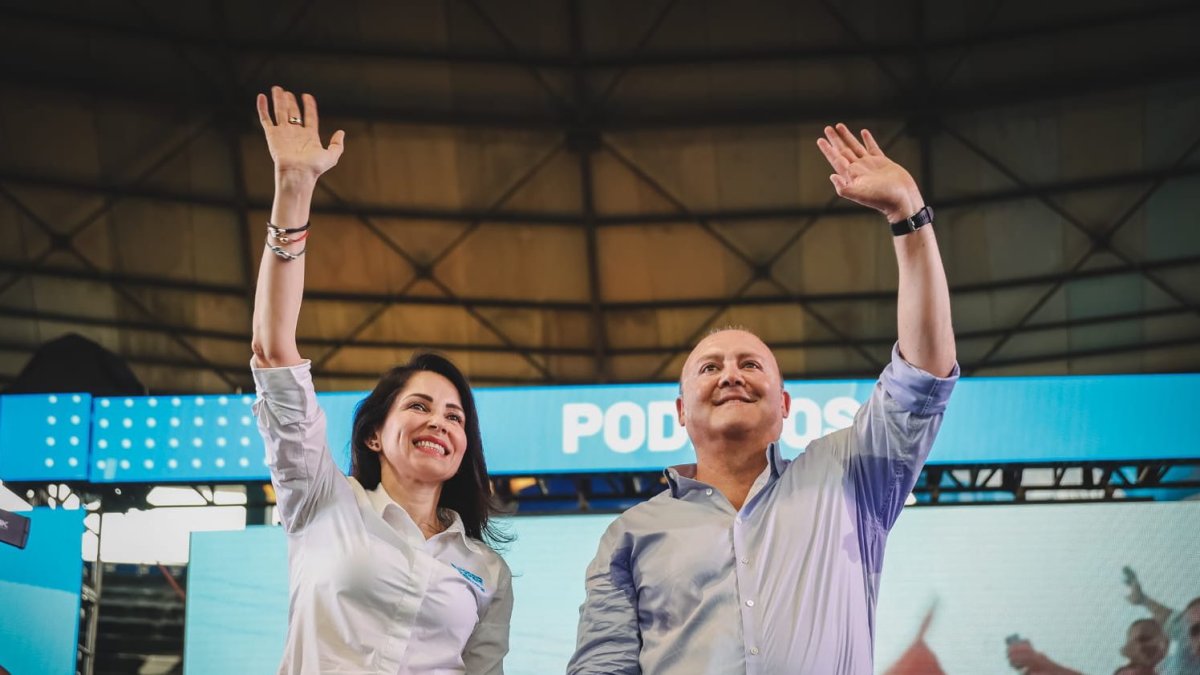 La Revolución Ciudadana presentó su binomio tentativo para las elecciones de 2025.