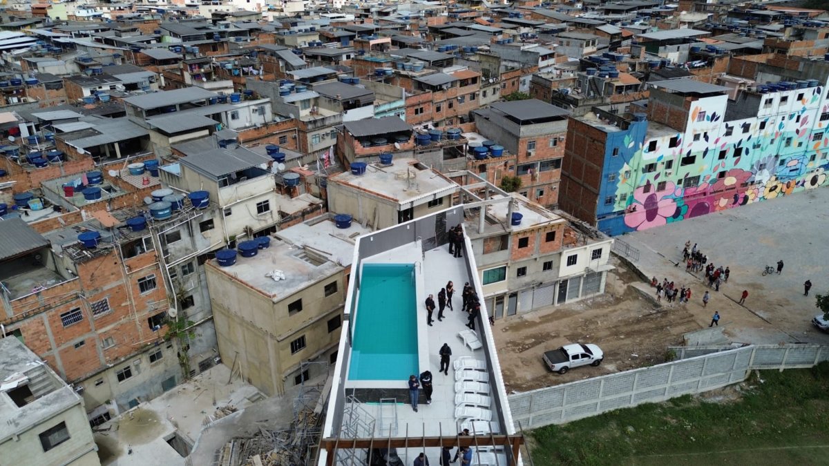 Una de las construcciones irregulares en la favela da Maré, en Rio de Janeiro (Brasil), que serán derrocadas por el Ayuntamiento de Río de Janeiro.
