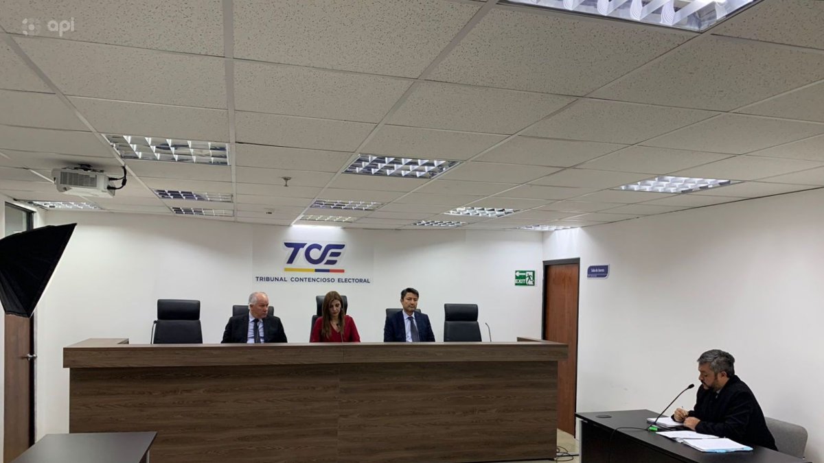 Cambios. Desde el lunes, la directiva del Tribunal Contencioso Electoral fue modificada. Ahora la preside la jueza Ivonne Coloma.