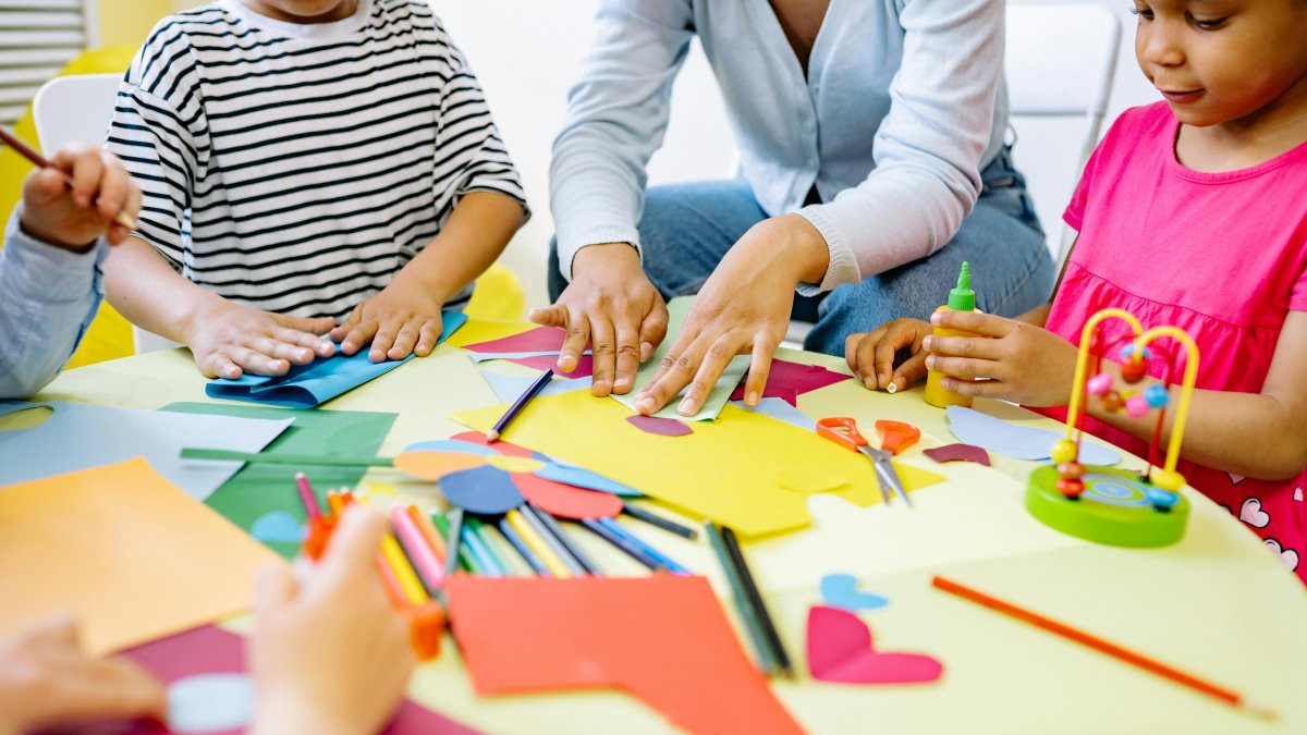FASMAD propone programas de educación Integral, salud y acción social.