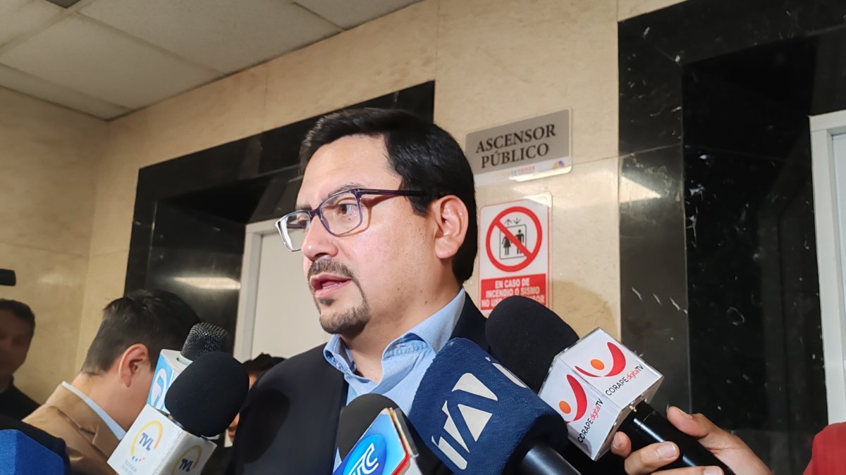 El caso se relaciona a una sesión donde comparecieron autoridades de Estado en materia de seguridad.