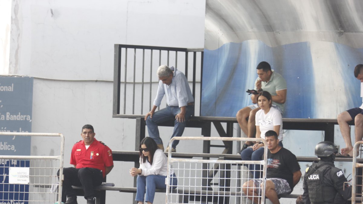 Megaoperativo realizado en los cantones Daule, Samborondón, Durán y Guayaquil, deja como saldo 23 detenidos.