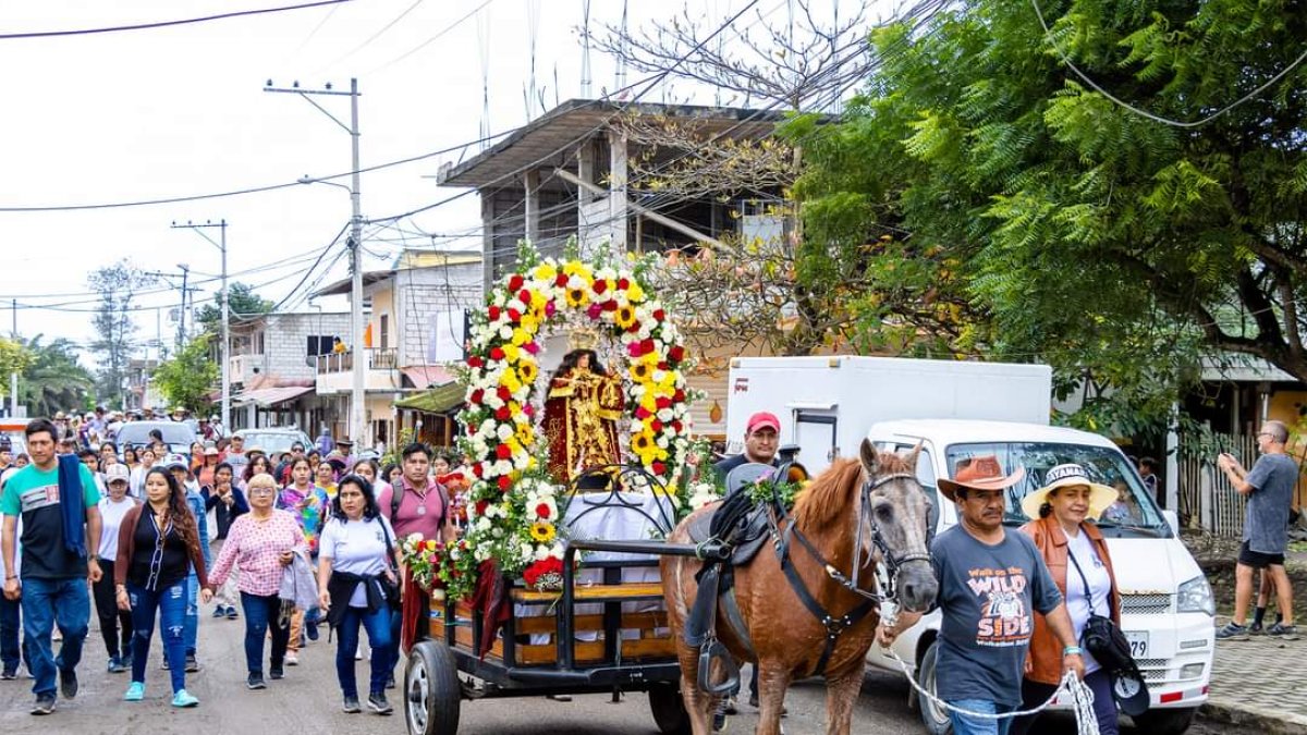 Romería. La imagen de la Virgen de El Cisne, en su recorrido anual.