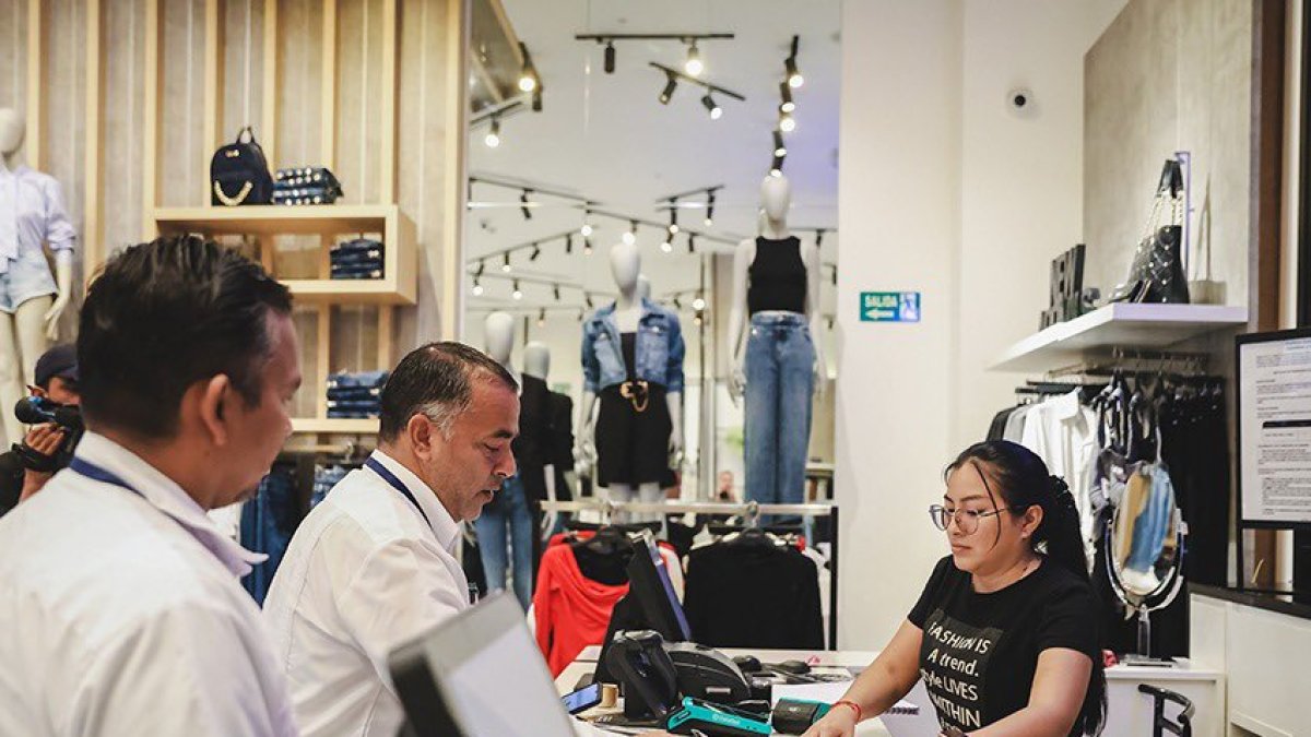 La inspección se realizó a más de 300 locales, al norte de la ciudad.