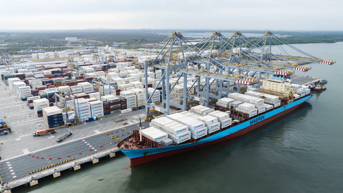 En el primer semestre del año el país movilizó 1,2 millones de TEUs, a través de siete puertos.