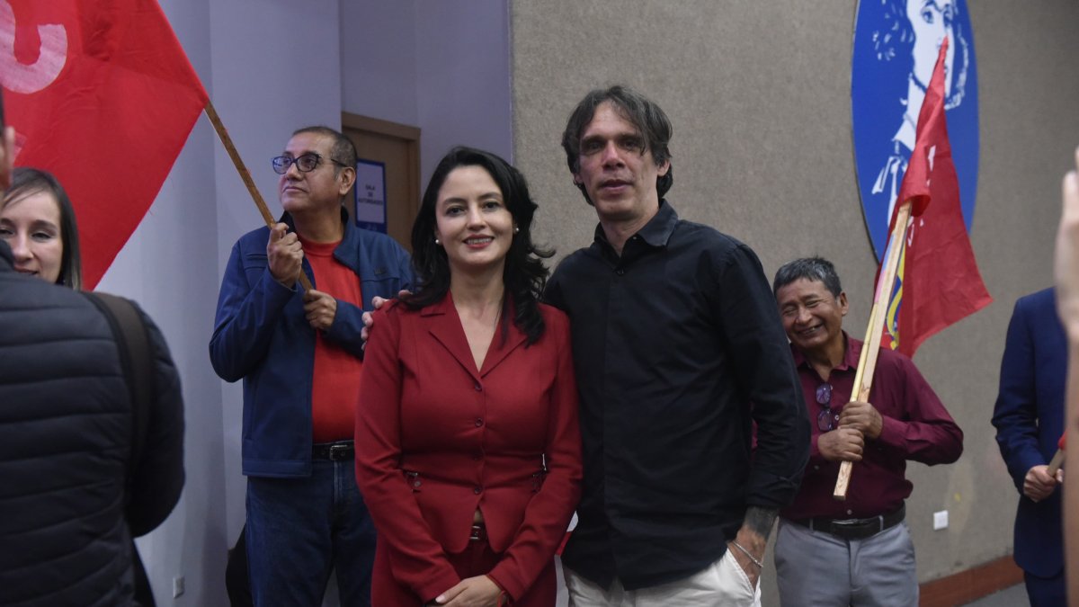 Pedro Granja y Verónica Silva son el binomio presidencial del Partido Socialista.