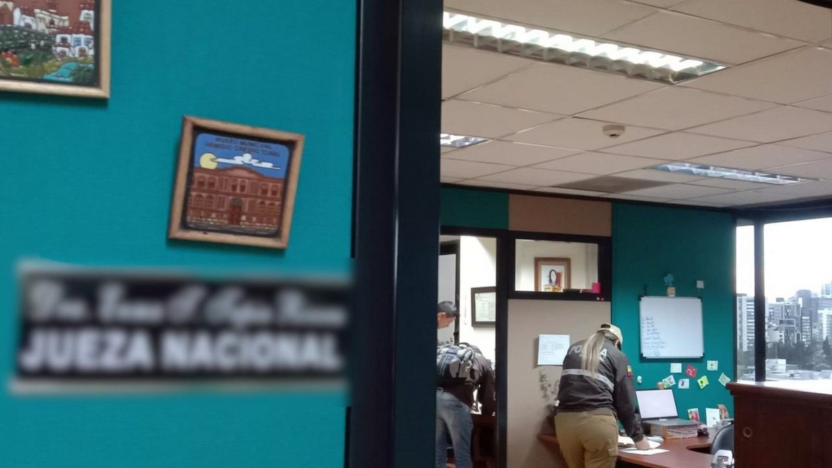 Allanamientos. La noche del 16 de agosto, Fiscalía accedió a oficinas y viviendas de las juezas.