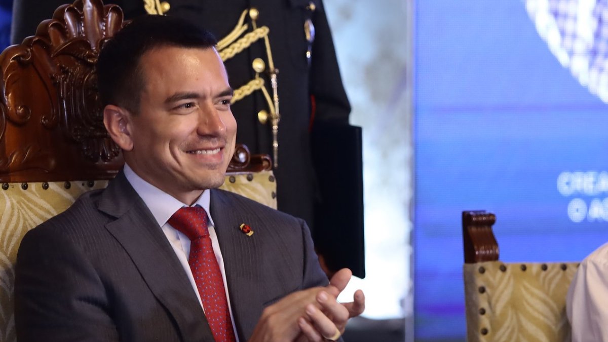 Se desconoce el mecanismo que Daniel Noboa empleará para evitar encargar la Presidencia a su vicepresidenta, Verónica Abad.