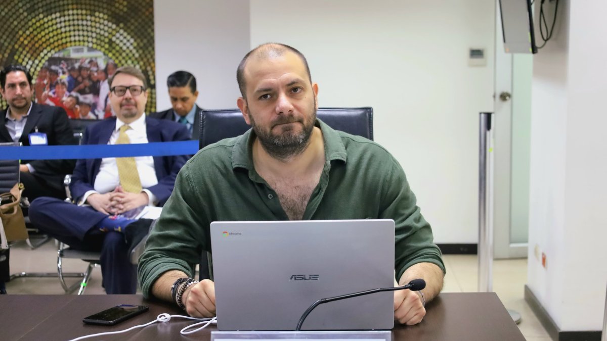 Guarderas cuestionó las últimas votaciones de Mishelle Calvache en el CPCCS.