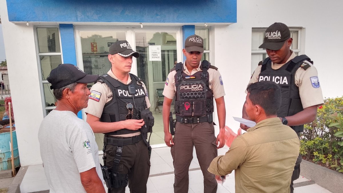 Panorama. El padre y el abuelo de las víctimas presentaron una denuncia en la Fiscalía de Balzar.