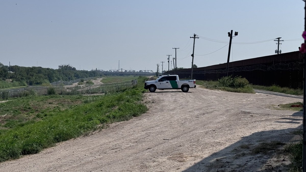 Una patrulla fronteriza cerca del río Bravo o río Grande, en Brownsville, Texas (EE.UU.).