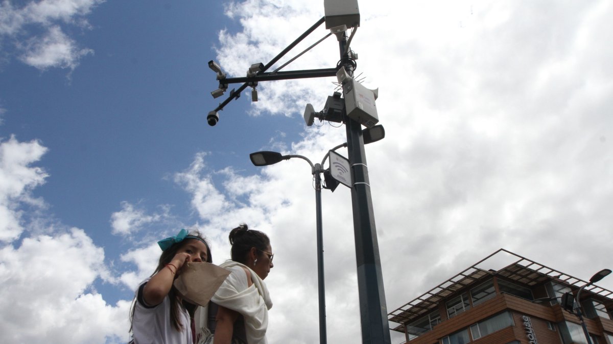 Las alarmas comunitarias se colocaron en diferentes barrios.