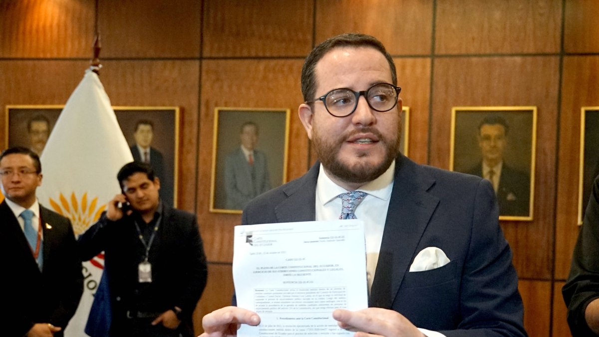 El secretario de la Asamblea, Alejandro Muñoz, dijo que no acatarán el fallo judicial.