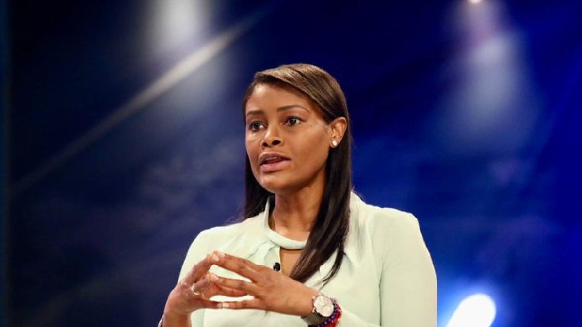 La fiscal general del Estado, Diana Salazar, durante una entrevista este viernes 23 de agosto del 2024.