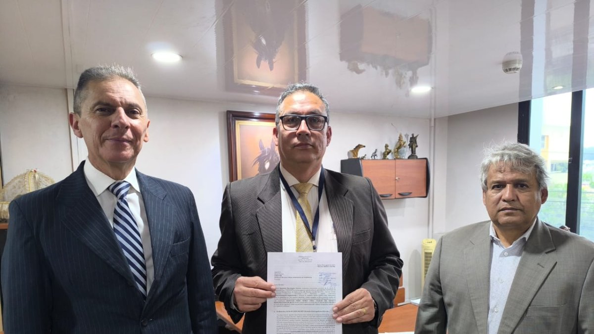 Néstor Marroquín presentó, además, un alcance al pedido de revocatoria en el CNE de Pichincha.