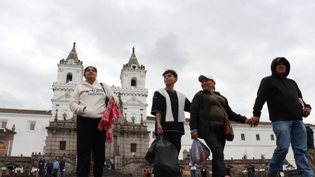 Centro. Plazas e iglesias son lugares que se pueden recorren en el Casco Colonial