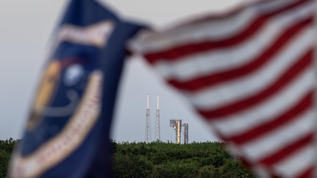 Los dos astronautas de la primera misión tripulada de la nave Starliner de Boeing a la Estación Espacial Internacional (EEI) volverán a la Tierra en febrero.