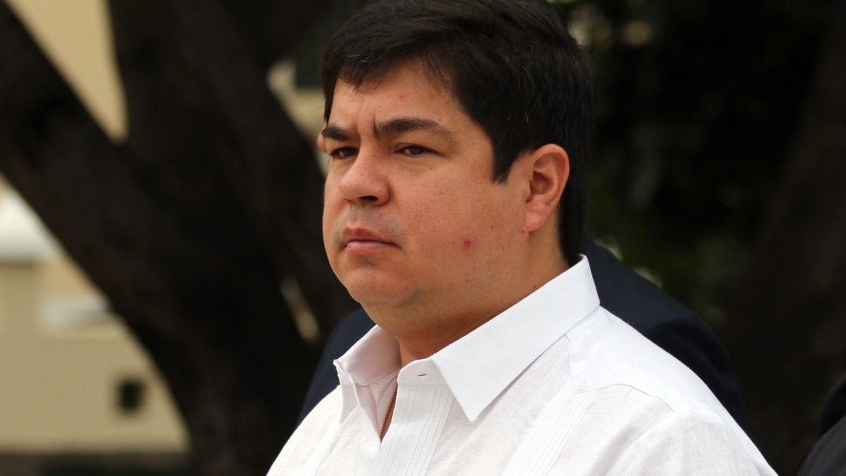 El ministro de Gobierno, Arturo Félix Wong, considera que la denuncia de Verónica Abad contra Daniel Noboa busca evitar que el presidente se candidatice.