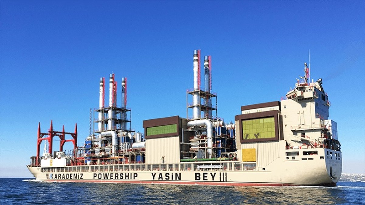 La barcaza de Karpowership arribó al país en semanas pasadas.