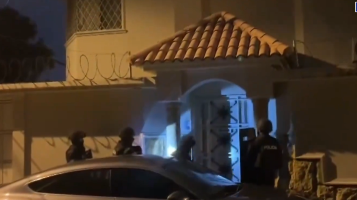 La Policía realizó operativos en cinco provincias del Ecuador.