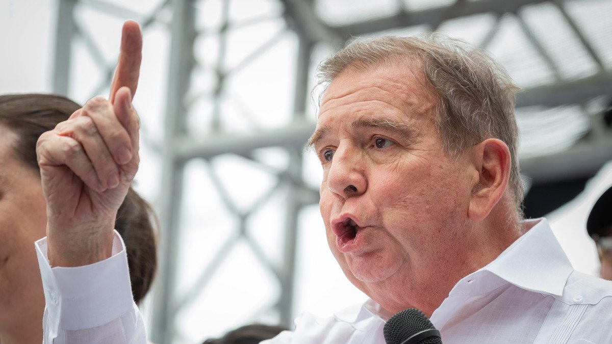 Edmundo González Urrutia es citado por tercera vez.