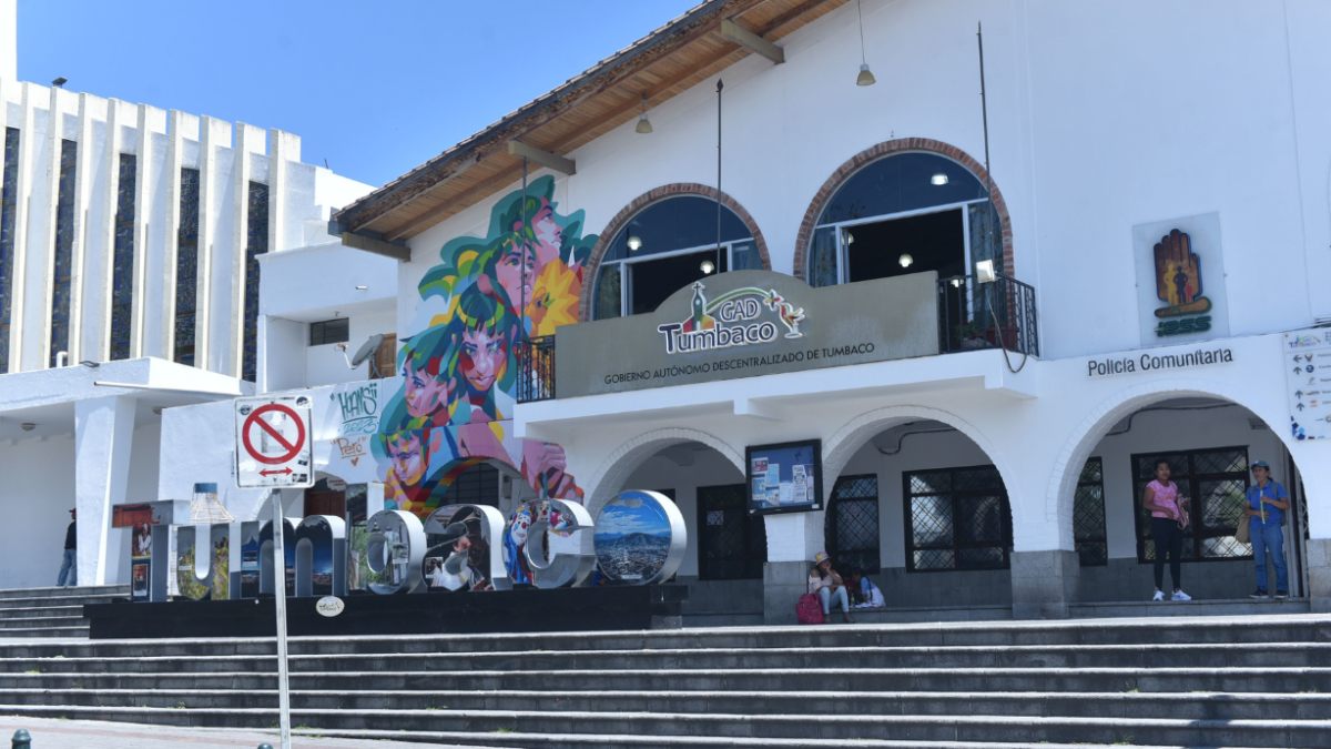 Riesgo. Habitantes de los valles señalan que desde la mañana y hasta la noche se observa a grupos de personas que beben o portan ‘paquetitos’.