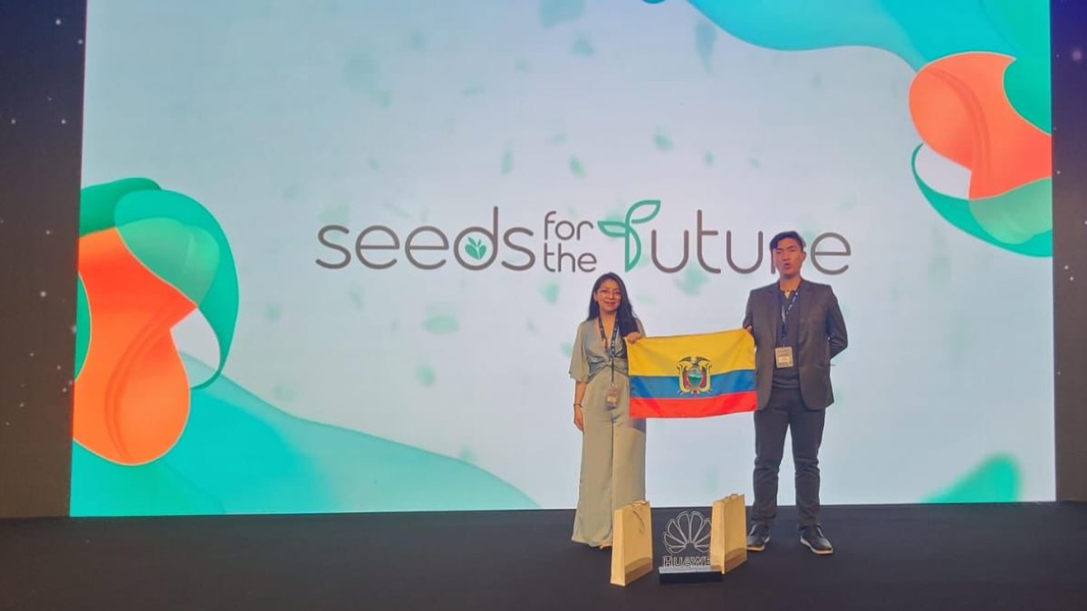 Estudiantes. Más de 10 universidades asistieron al evento tecnológico.