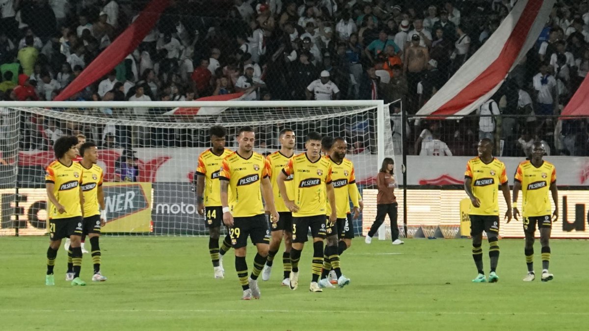 Barcelona una noche donde se perdió la esperanza de ganar la segunda etapa.