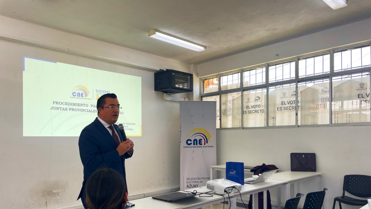 Dato. Durante los próximos cinco meses se realizarán capacitaciones a vocales de las juntas provinciales para las elecciones generales de 2025. 