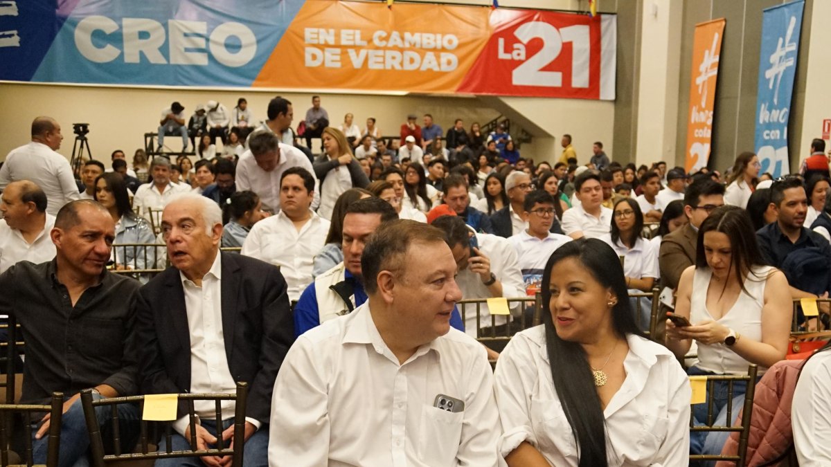 Montalvo evitó dar declaraciones a la prensa.