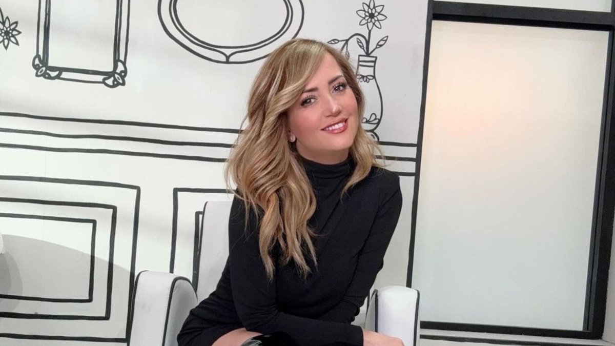 Andrea Legarreta tiene 53 años.