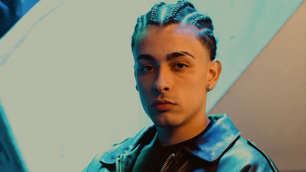 Trueno tiene 22 años.