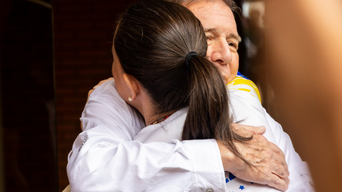María Corina Machado abrazo a Edmundo González, en una foto de archivo.
