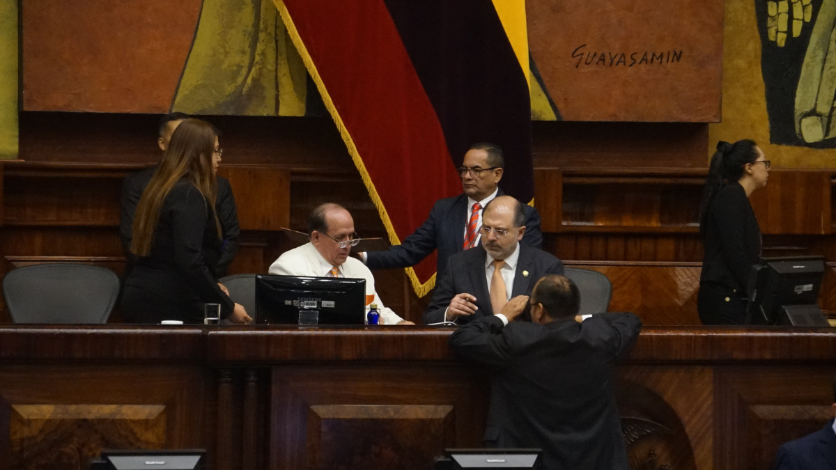 Henry Kronfle en la Asamblea Nacional.