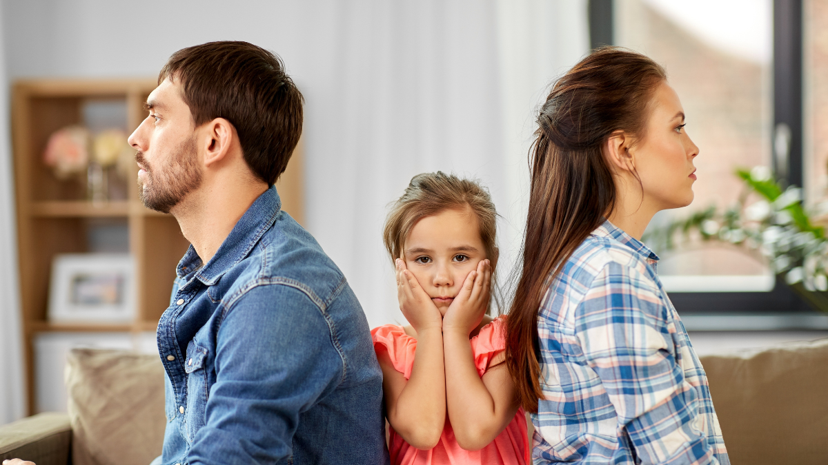 Los niños con padres divorciados pueden generar cambio en su conducta.