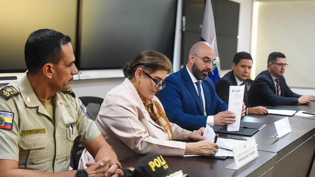 La ministra del Interior, Mónica Palencia.