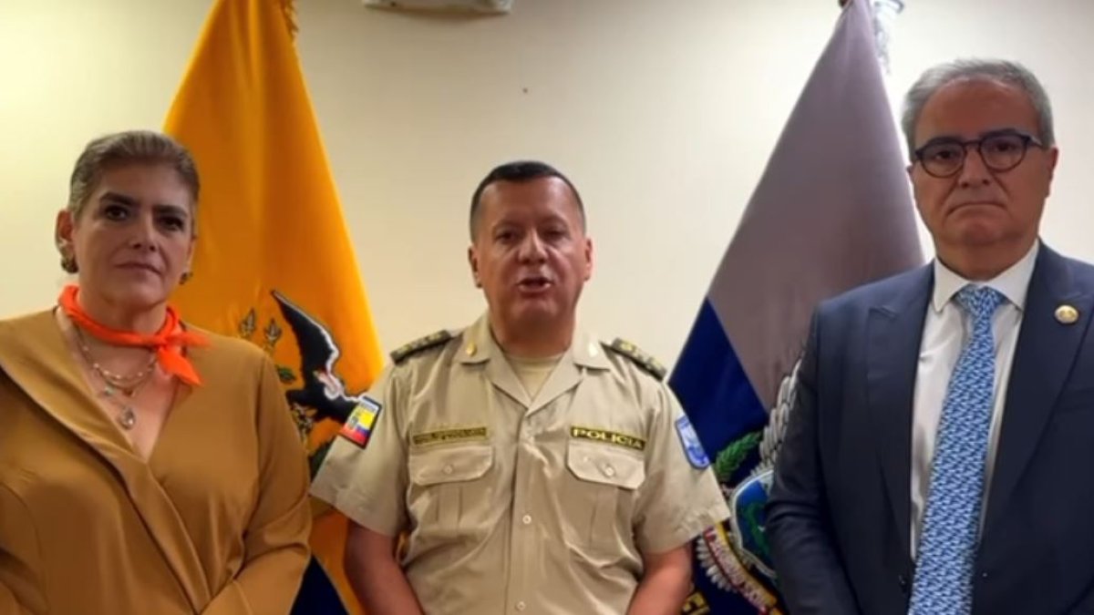 Autoridades de seguridad se pronunciaron sobre los allanamientos dados en las instituciones públicas relacionadas al sector minero. Estuvo el ministro de Energía y Minas, Antonio Goncalvez