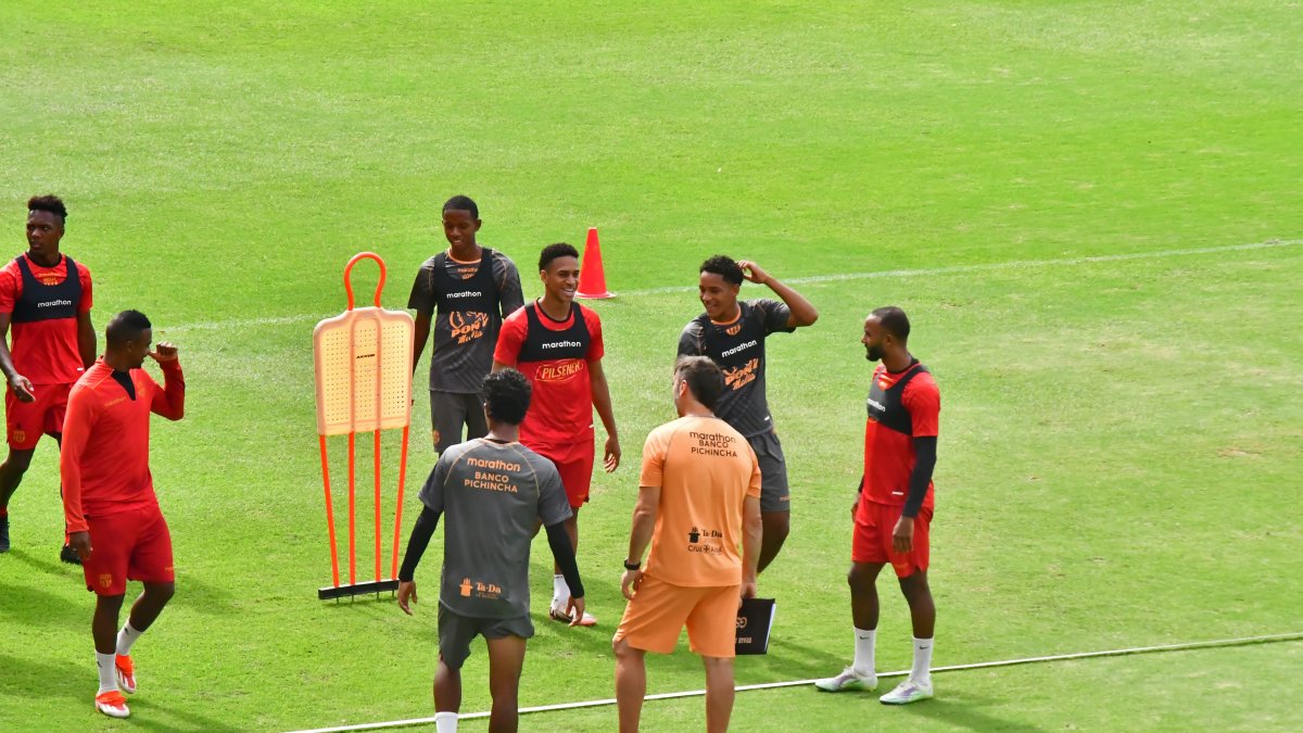 Jugadores del Barcelona durante la sesión del miércoles 4 de septiembre.