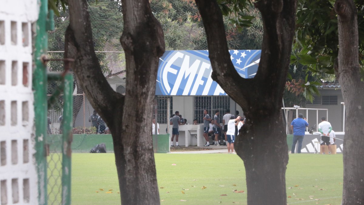 Los jugadores de Emelec acudieron al complejo, pero no entrenaron.