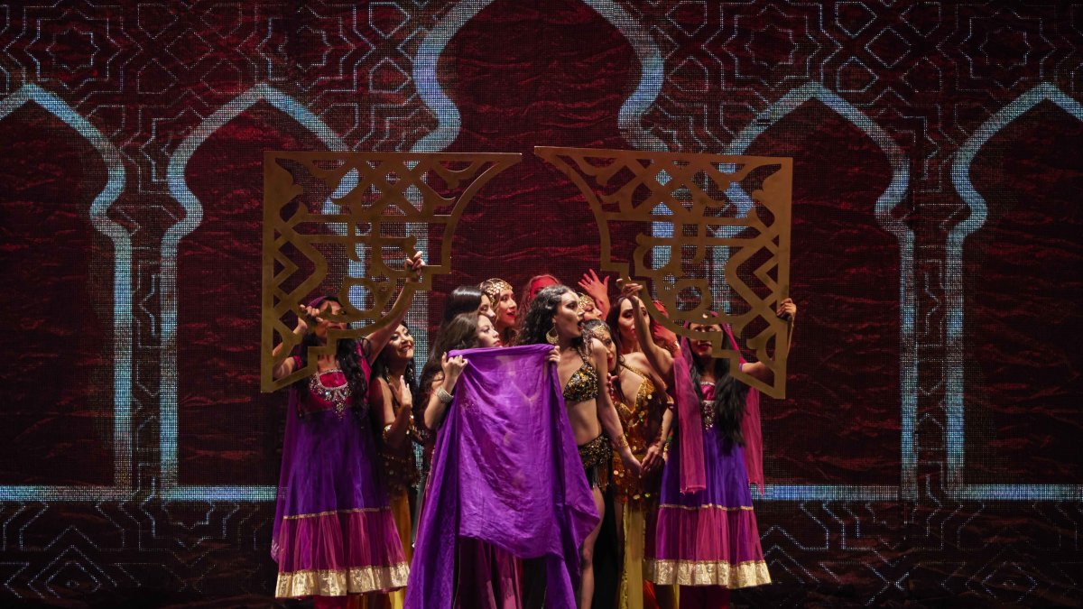 La Compañía Ecuatoriana de Danza Árabe Harim monta la obra el 7 de septiembre en el Teatro Nacional Sucre