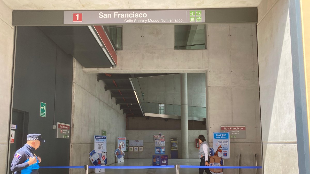 Las estaciones del Metro cerraron tras el apagón de este 7 de septiembre de 2024.