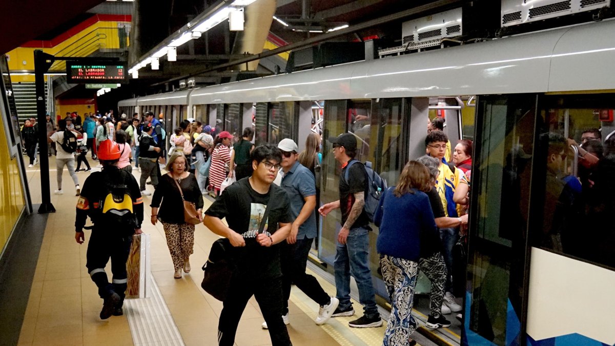 El Metro de Quito inició operaciones en diciembre pasado. Actualmente tiene conexión directa con el Trole en tres estaciones multimodales.