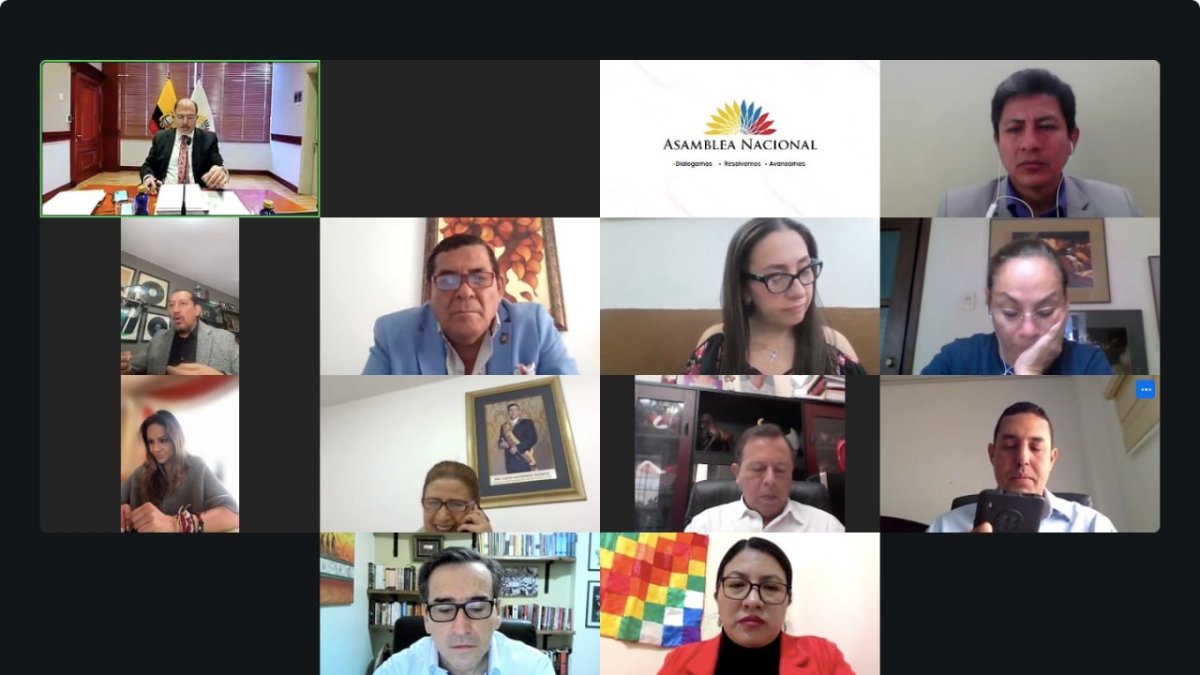 Plan. No trae eje de seguridad, solo de desarrollo económico, infraestructura, energía y ambiente, social, institucional y riesgos.