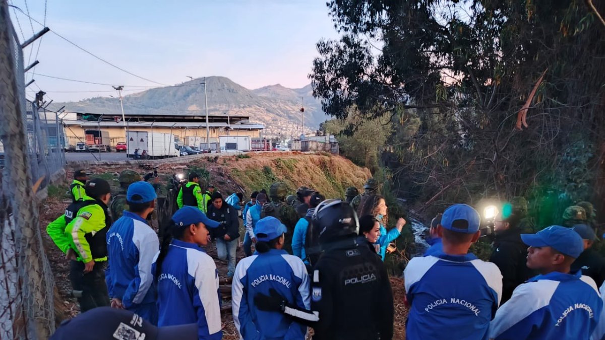 El control se hizo en la quebrada que está en el sector del mercado Mayorista.