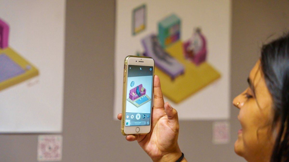 Acto. La muestra genera sentido sobre la importancia de las emociones.